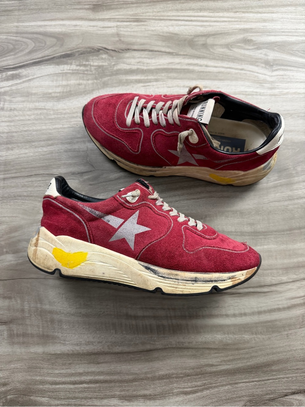 Golden Goose Running Sole Size 7.5 Women’s (EU 38)